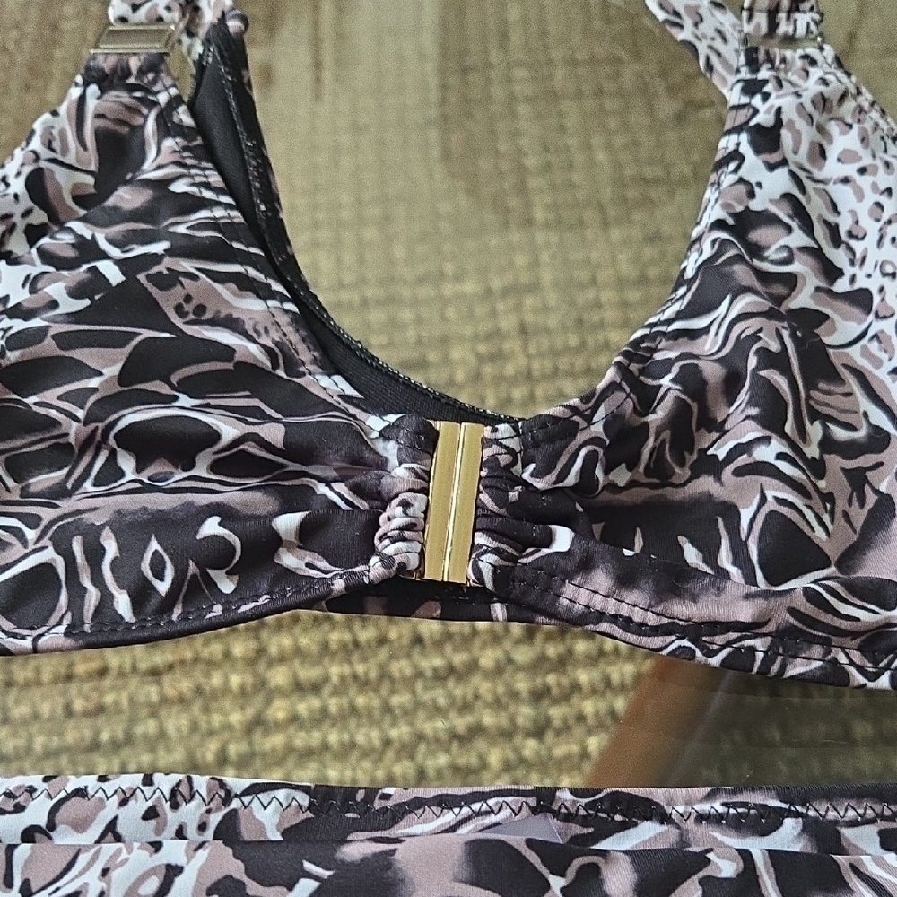 Leopard Print Bikini Set - Picture 2 of 6